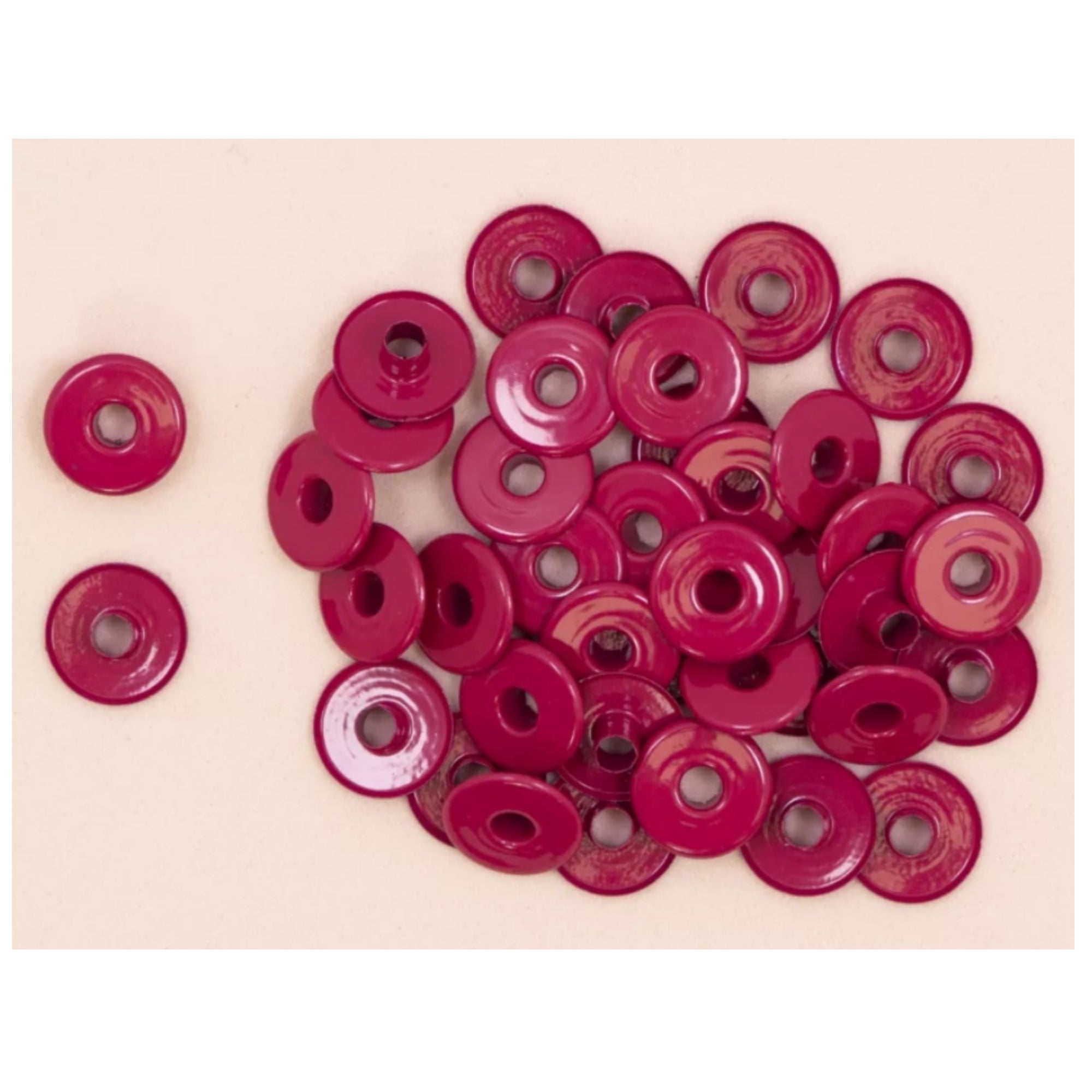 Wide Eyelets Collection Burgundy .1875" Scrapbook Eyelets by Craftelier - 40 Pieces